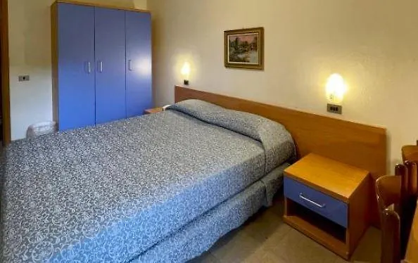 Otel Sporting San Zeno di Montagna